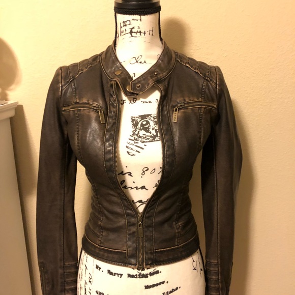 Guess Jackets & Blazers - GUESS Jacket